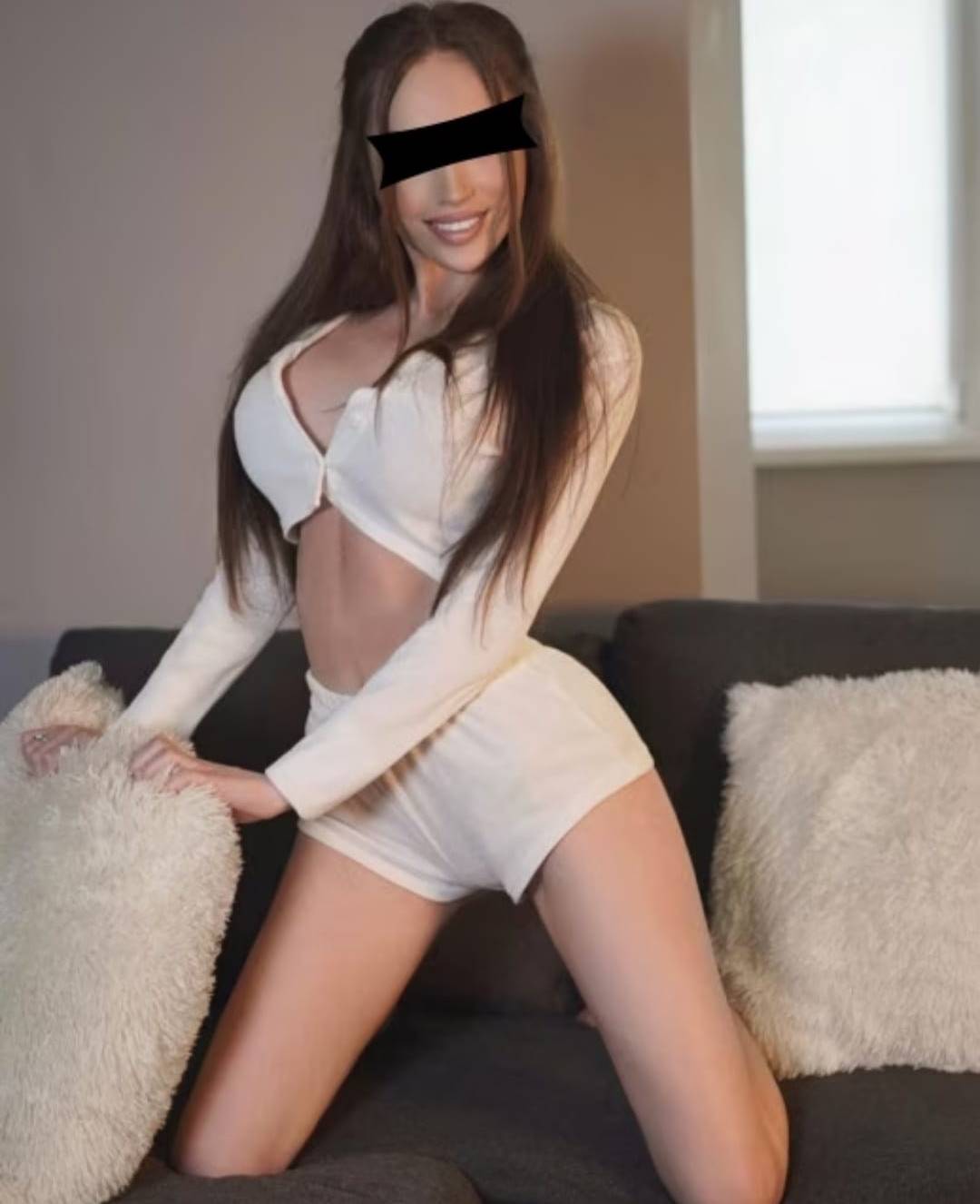 Esenyurt Escort Bayan Demetle Tutkunuzu Ateşleyin